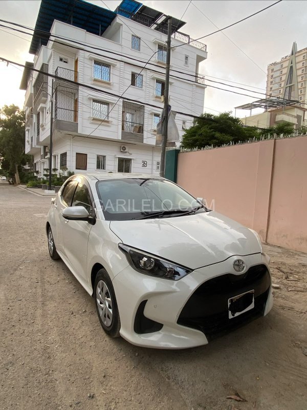 Toyota Yaris Hatchback