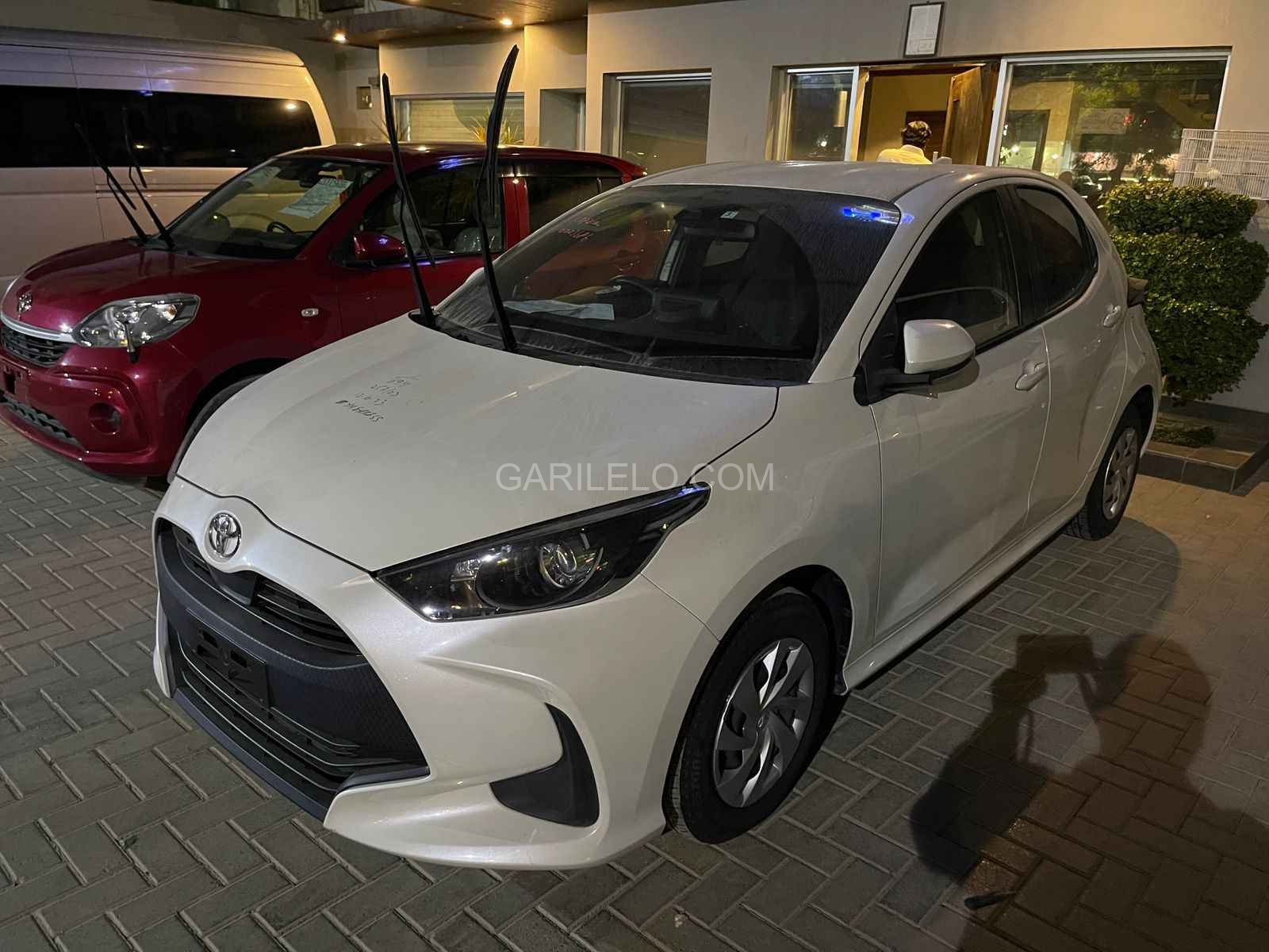 Toyota Yaris Hatchback