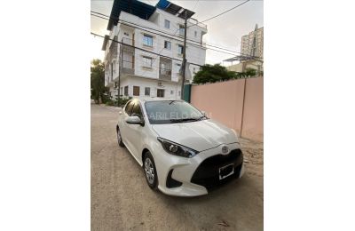 Toyota Yaris Hatchback