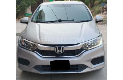 Honda Grace Hybrid