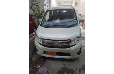 Mitsubishi EK Custom